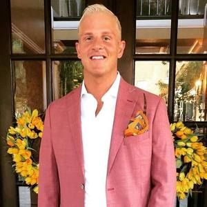 Meet your Posher, Cory